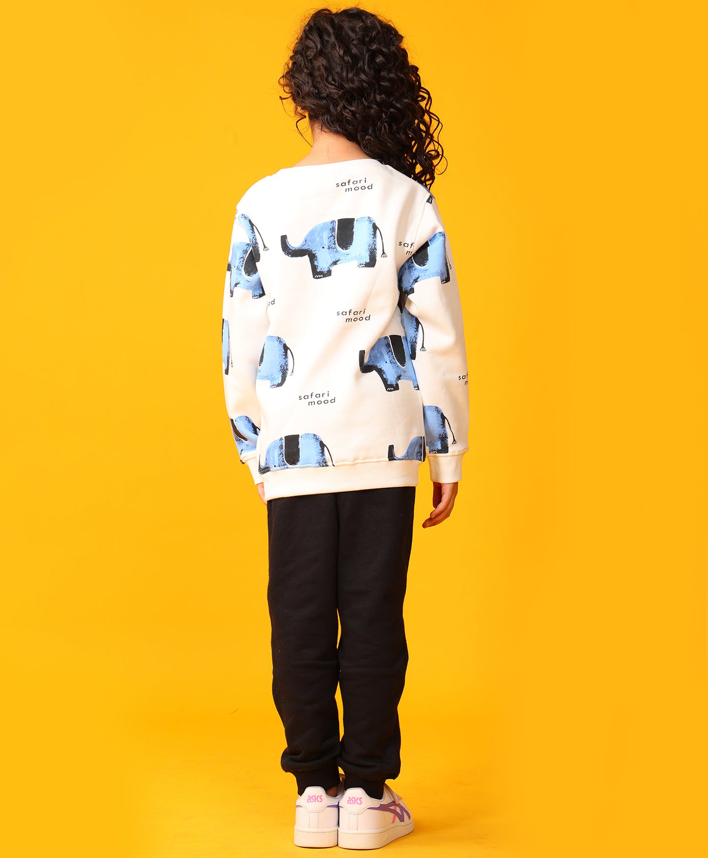 ELEPHANT SAFARI GIRLS FLEECE SWEATSHIRT BLACK JOGGER SET - WHITE/BLACK