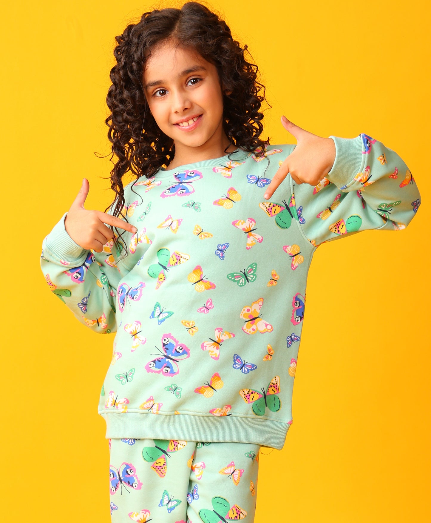 BUTTERFLY GREEN FLEECE GIRLS SWEATSHIRT - GREEN