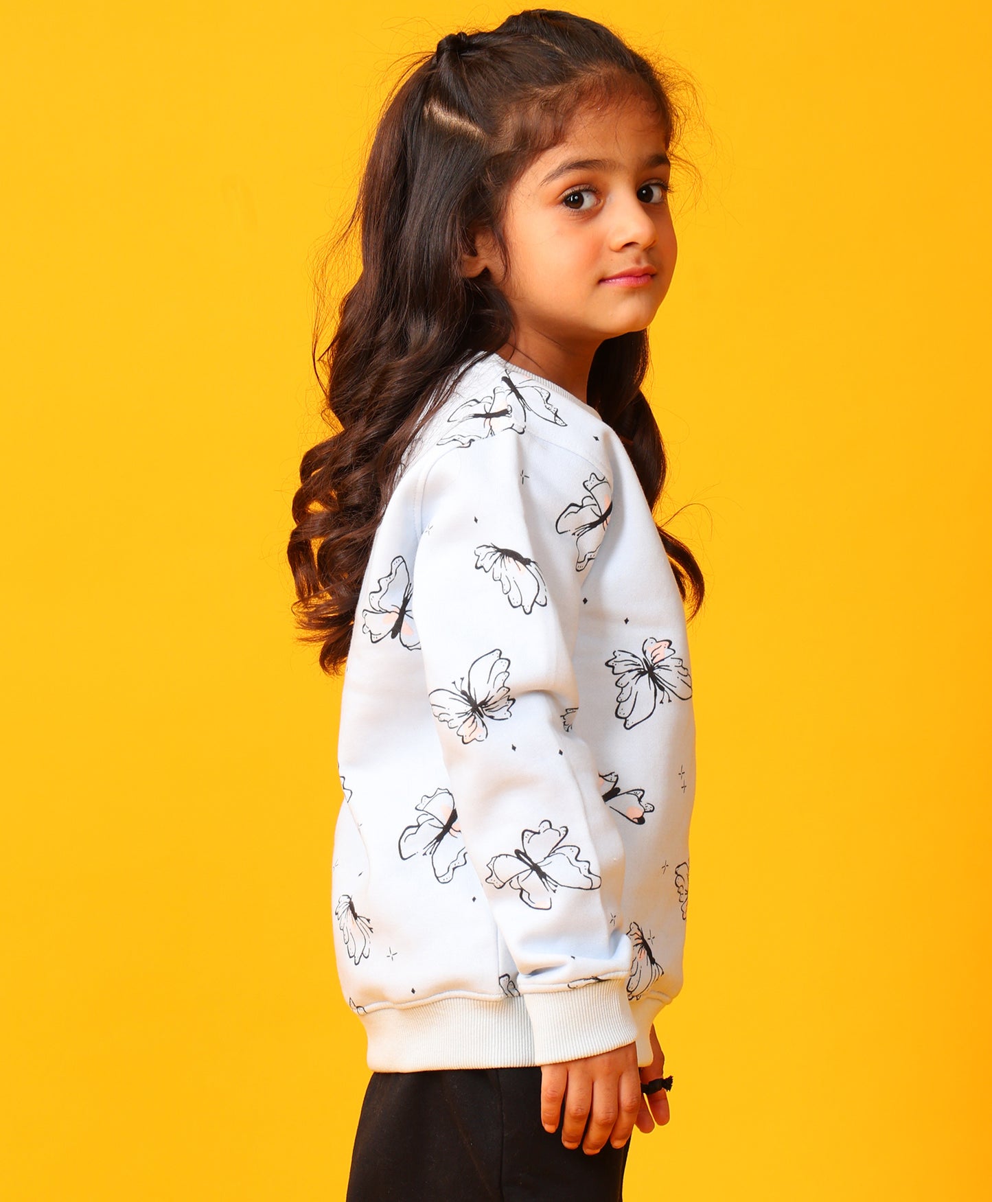 BLUE BUTTERFLY FLEECE GIRLS SWEATSHIRT - BLUE