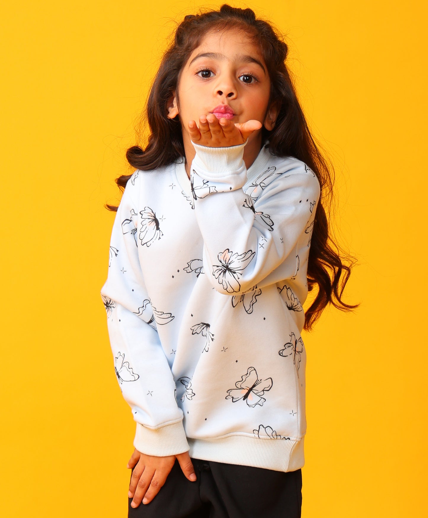 BLUE BUTTERFLY FLEECE GIRLS SWEATSHIRT - BLUE