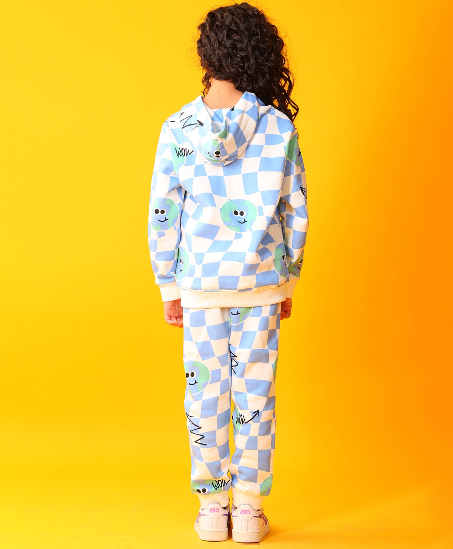 GLOBE CHECK GIRLS FLEECE HOODIE JOGGER SET - BLUE