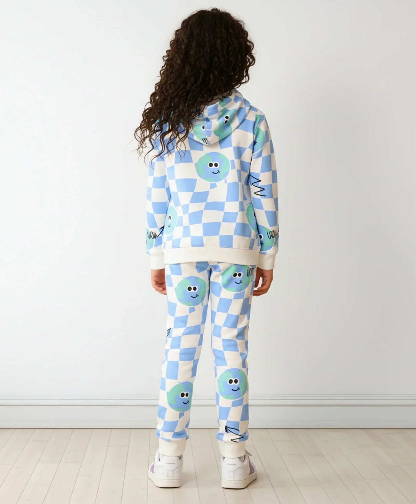 GLOBE CHECK GIRLS FLEECE HOODIE JOGGER SET - BLUE