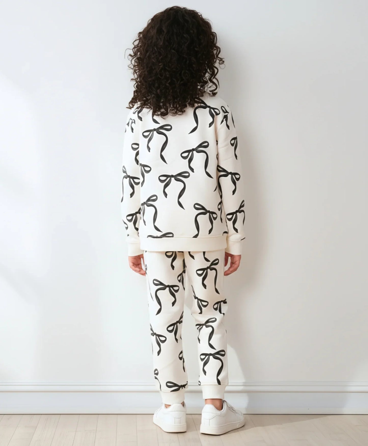 BLACK BOW GIRLS SWEATSHIRT FLEECE JOGGER SET - WHITE