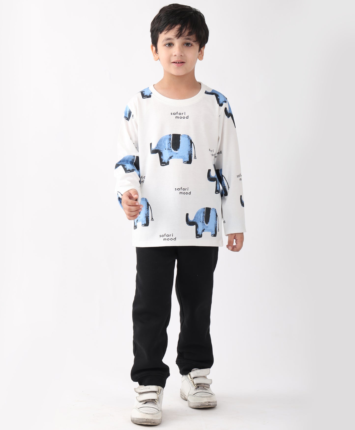 ELEPHANT SAFARI LONG SLEEVE T-SHIRT FLEECE JOGGER SET - WHITE/BLACK