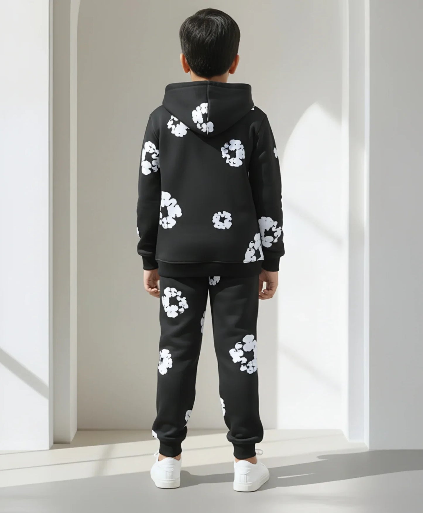 POP BLACK & WHITE BOYS FLEECE HOODIE JOGGER SET - BLACK