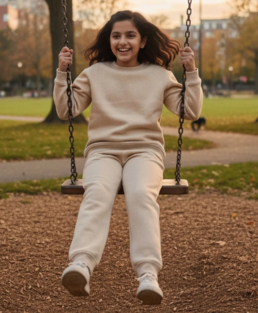 NEW ESSENTIALS GIRLS FLEECE SWEATSHIRT JOGGER SET - BEIGE