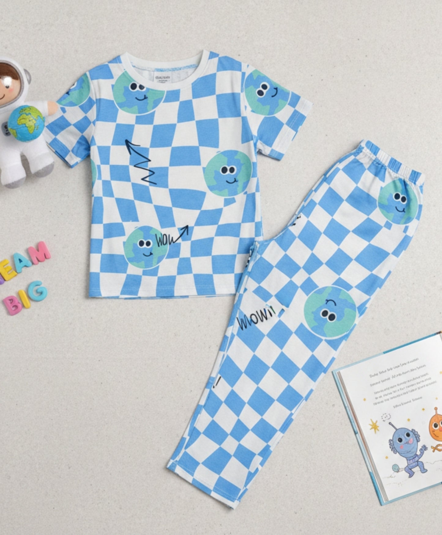 GLOBE CHECK GIRLS SHORT SLEEVE PYJAMA SET - WHITE