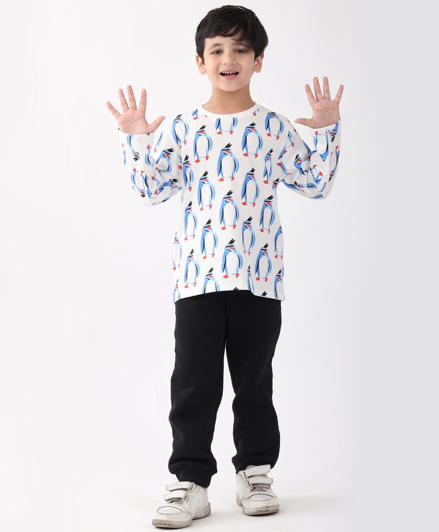 PENGUIN LONG SLEEVE T-SHIRT FLEECE JOGGER SET - WHITE/BLACK