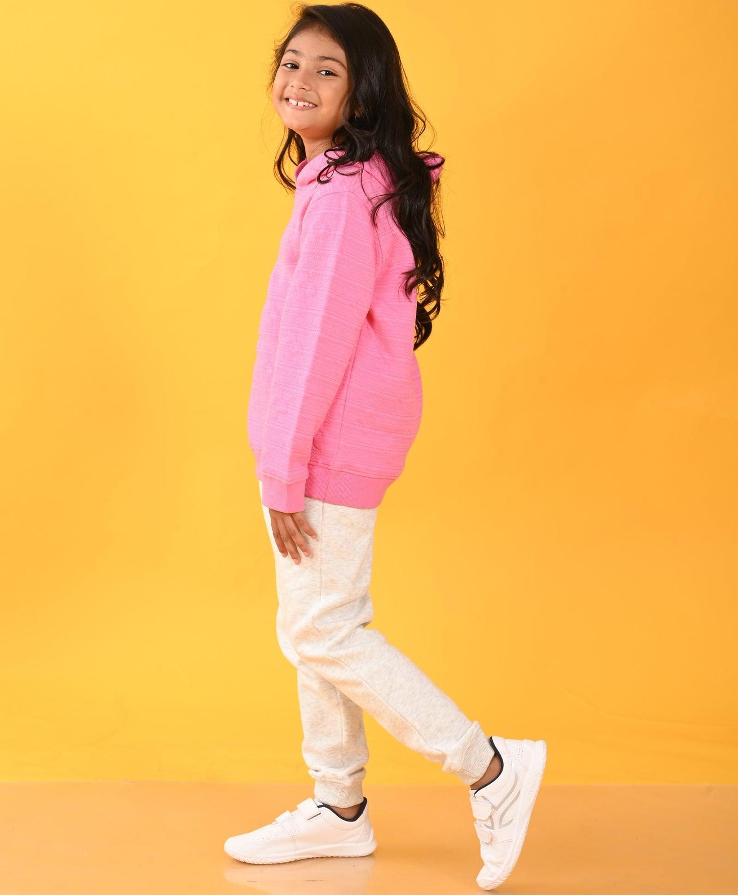 PINK FLOWER QUILTED GIRLS HOODIE ECRU FLEECE JOGGER SET - PINK / ECRU - Anthrilo
