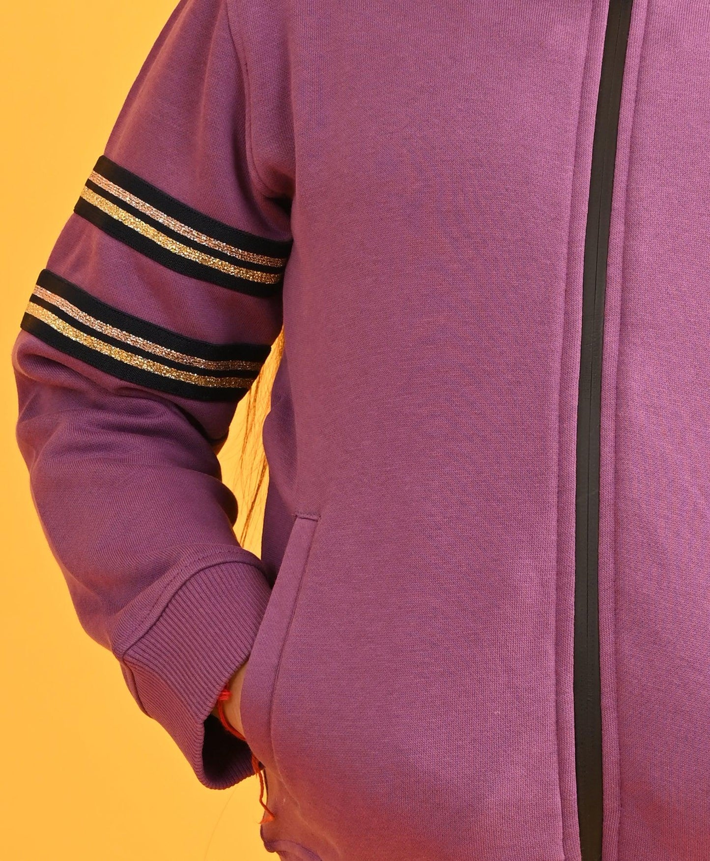 PURPLE GLITTER TAPE ZIPPER ECRU FLEECE SWEATSHIRT JOGGER SET - PURPLE/ECRU