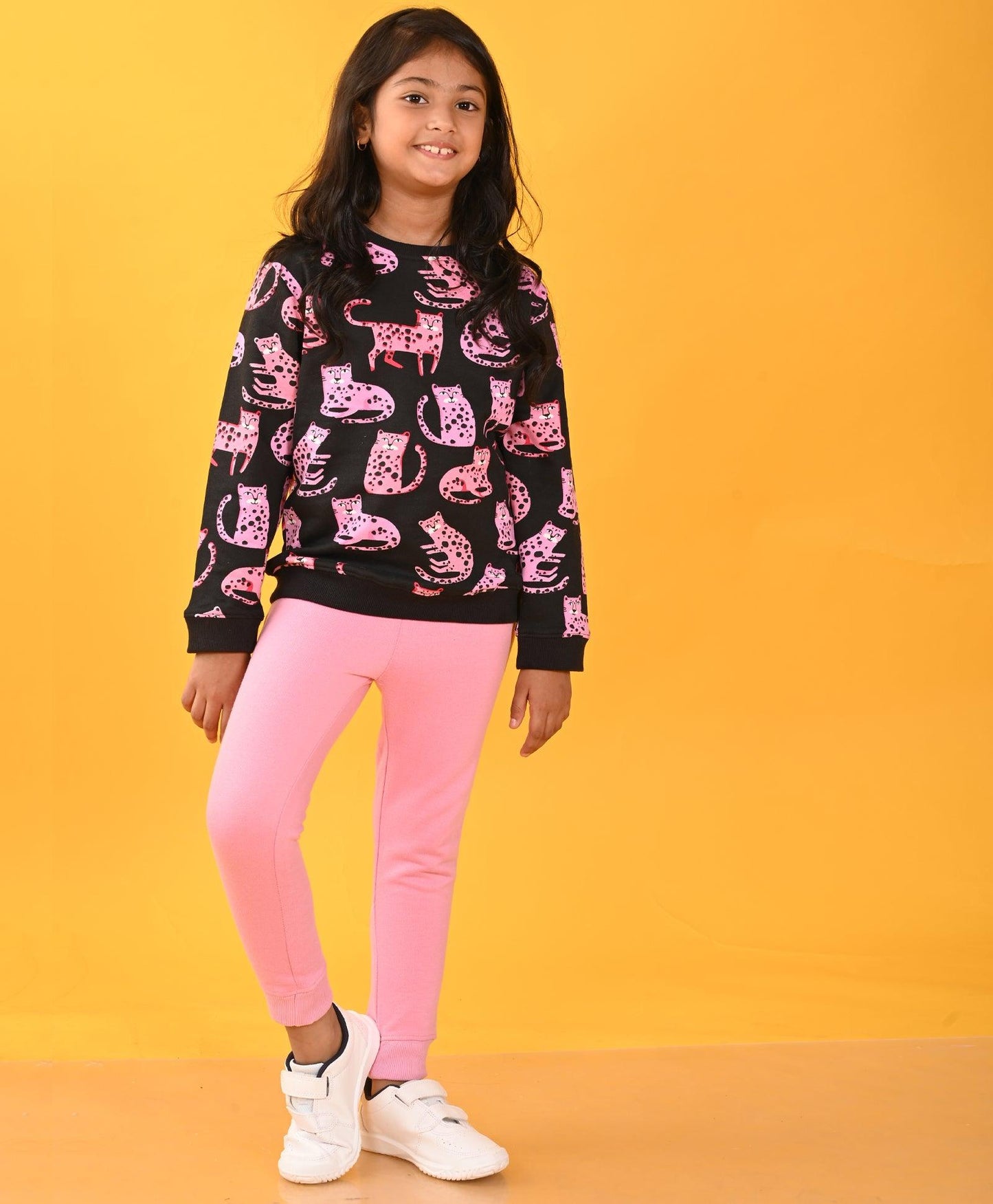 FUNNY CATS FLEECE SWEATSHIRT PINK JOGGER SET - BLACK / PINK