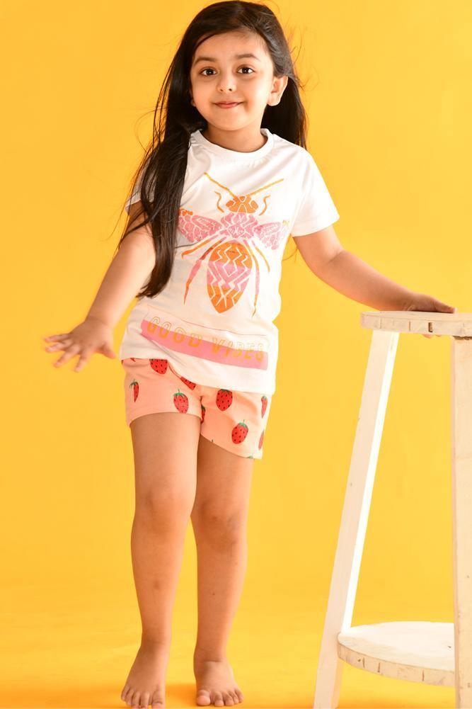 STRAWBERRY PRINT GIRLS SHORTS - Anthrilo
