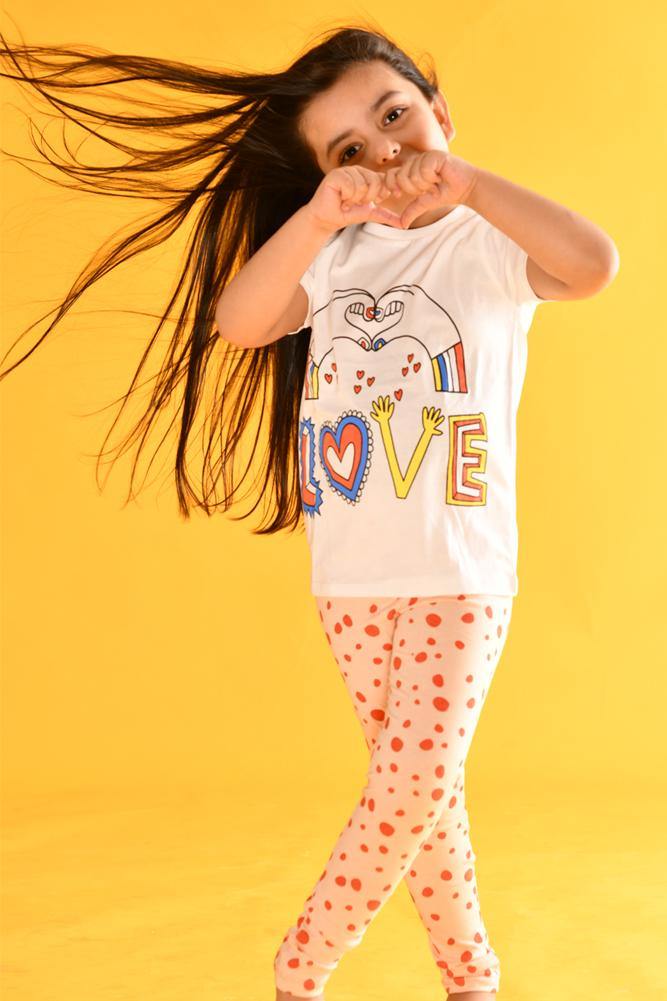 LOVE T-SHIRT - Anthrilo