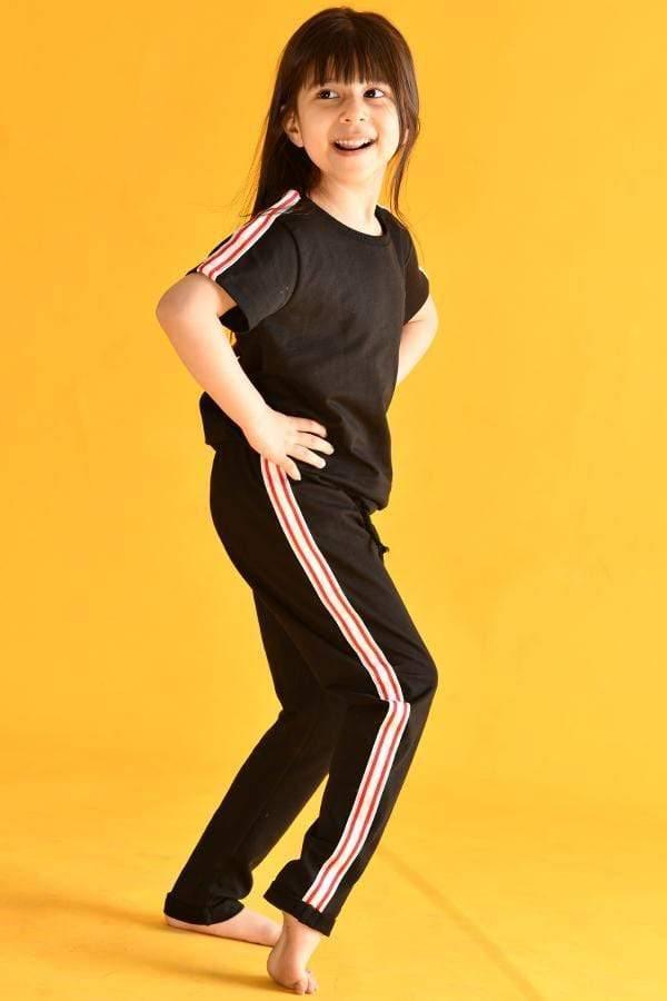 SUMMER BLACK TAPE JOGGER