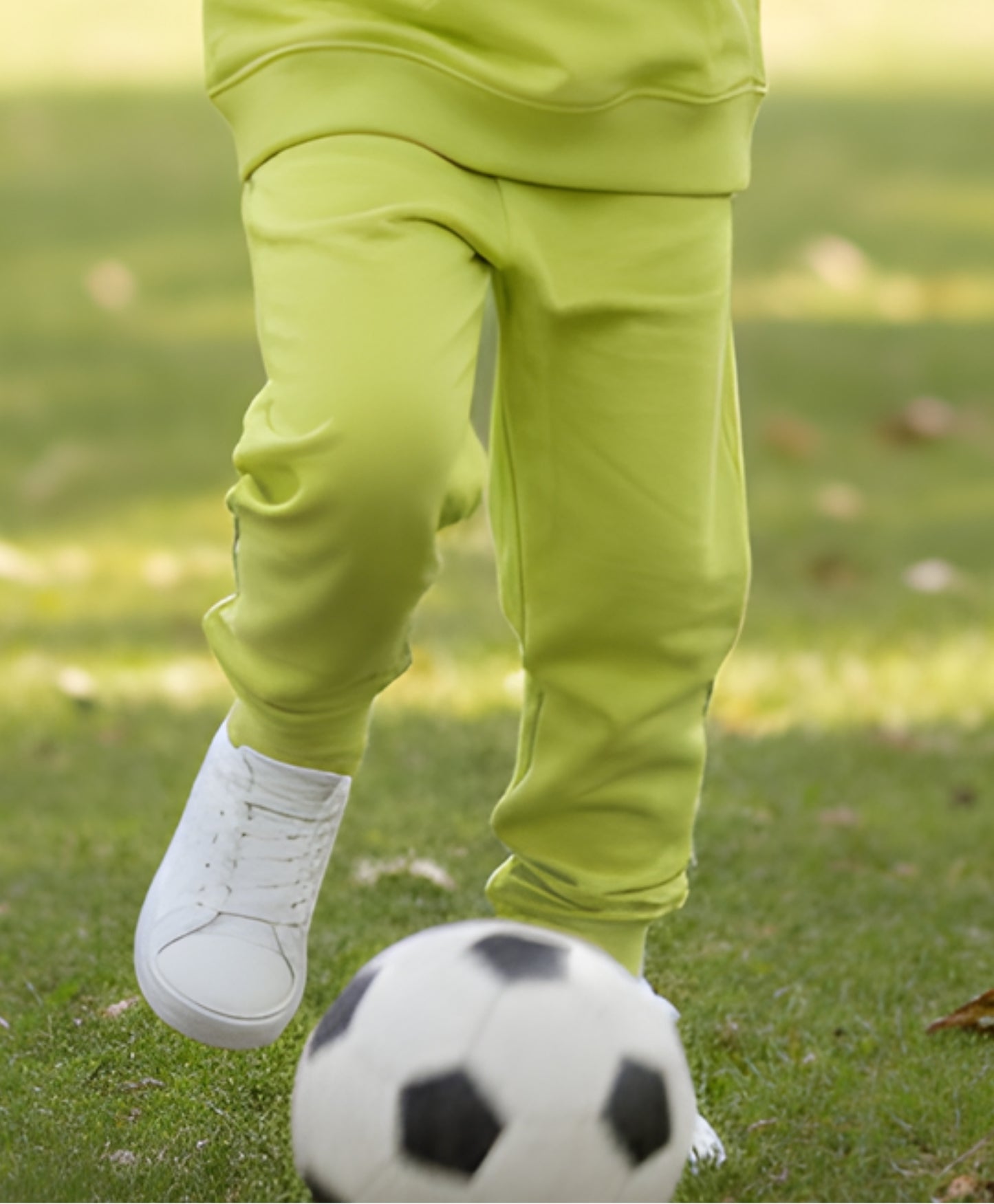 LIME FLEECE GIRLS JOGGER - LIME GREEN