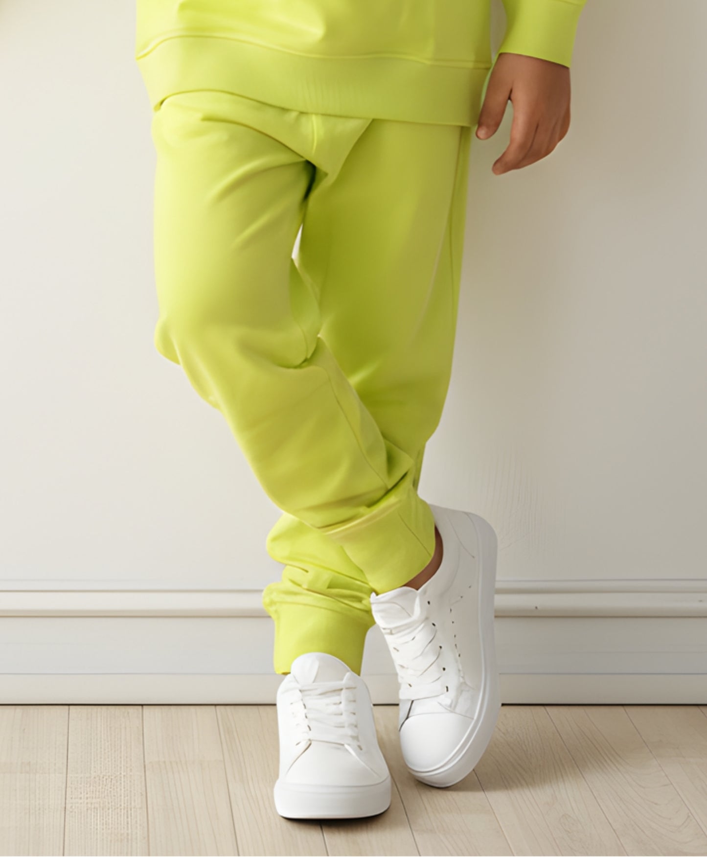 LIME FLEECE GIRLS JOGGER - LIME GREEN