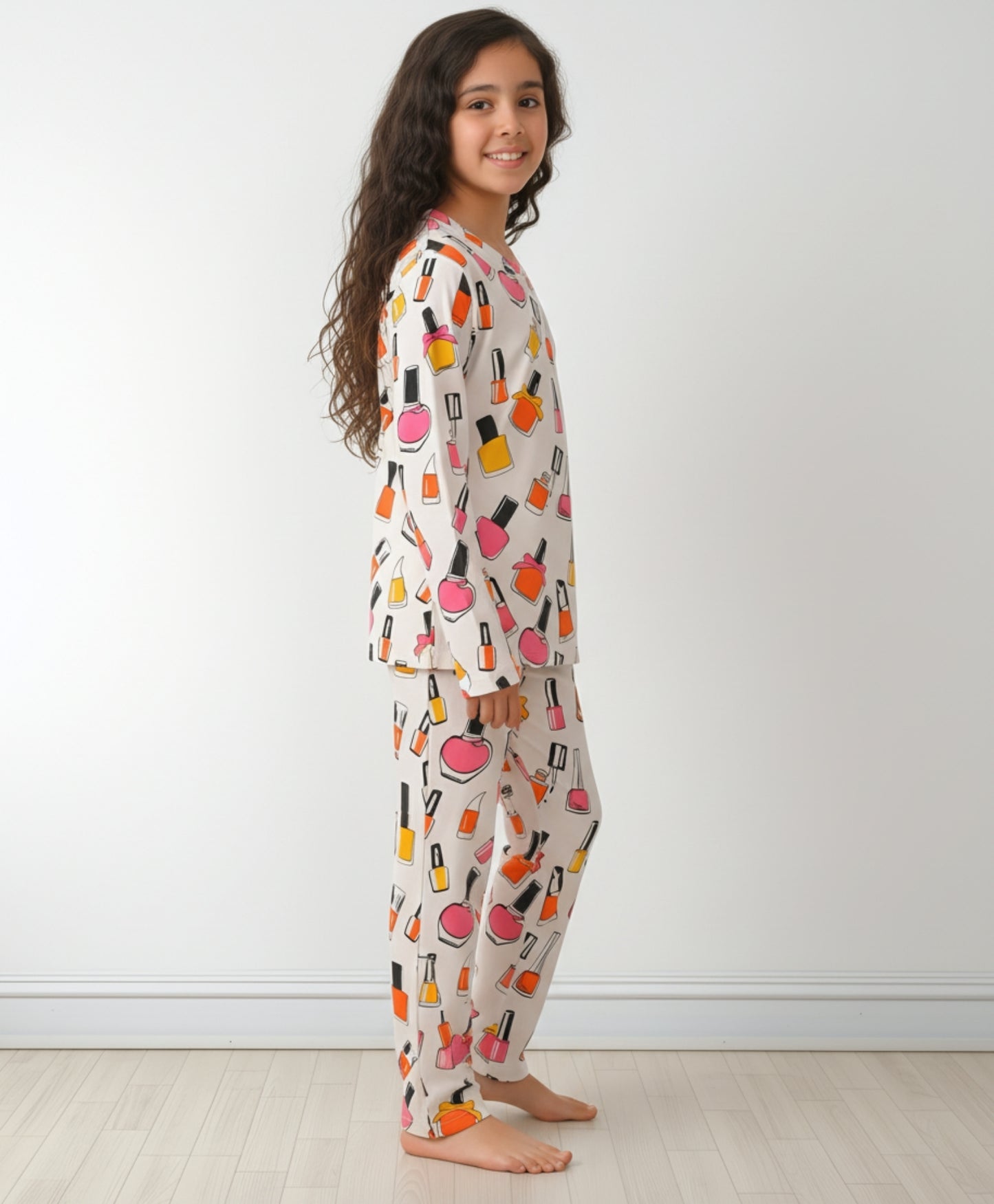 NAIL PAINT LONG SLEEVES PYJAMA SET - WHITE