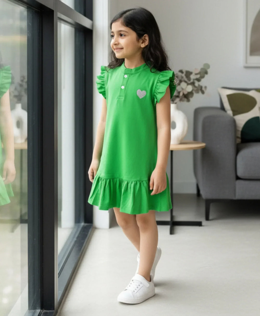 GREEN HEART DRESS - GREEN - Anthrilo 