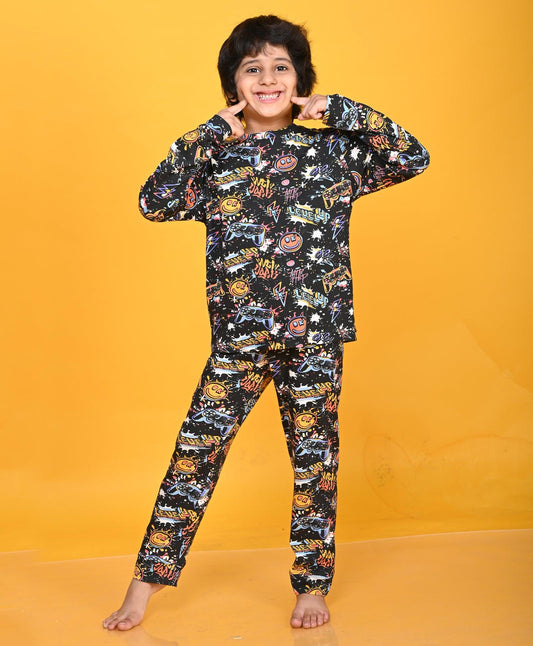 LEVEL UP LONG SLEEVE PYJAMA SET - BLACK