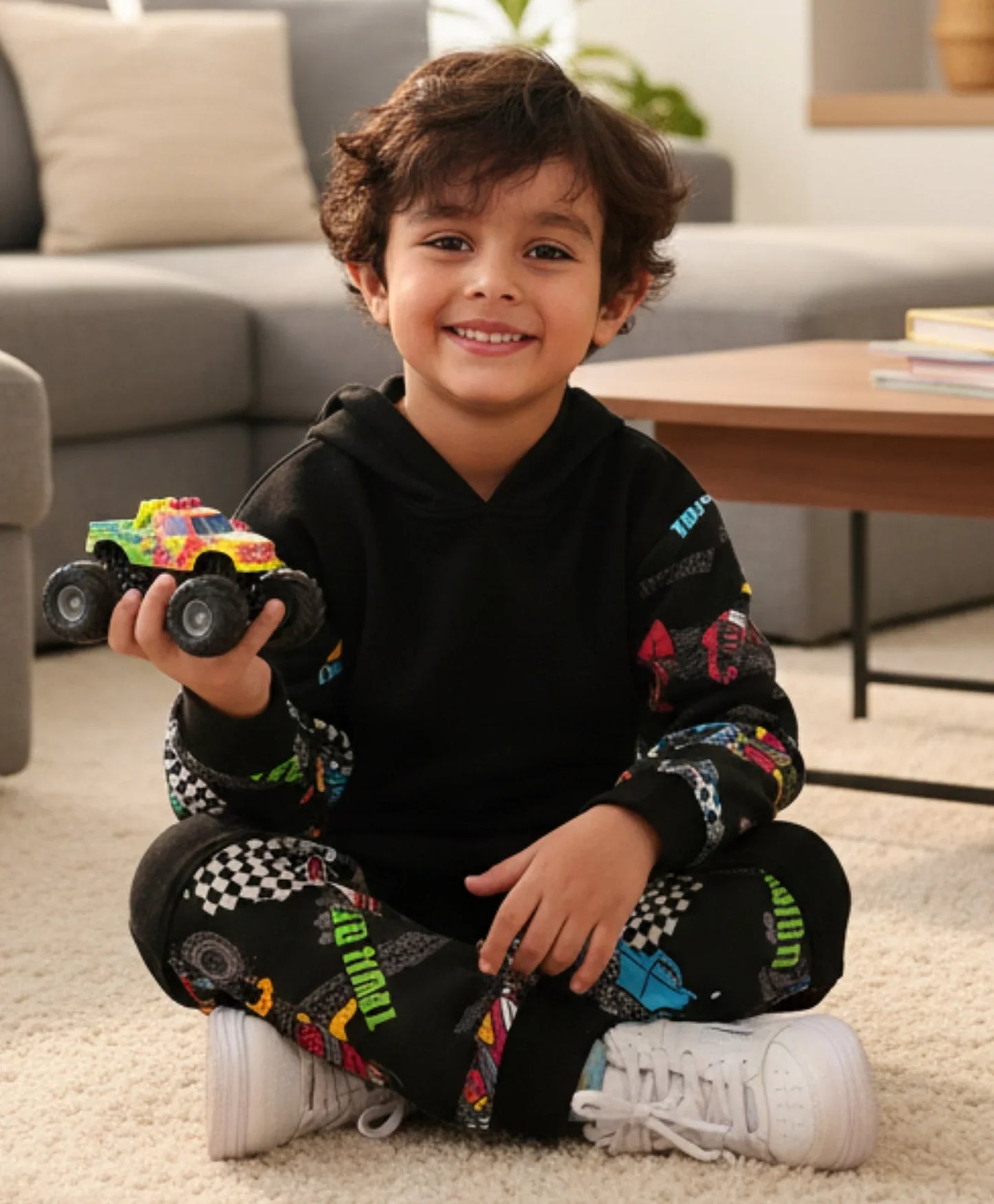 TRUCK BLACK COLOR BLOCK BOYS HOODIE JOGGER SET - BLACK