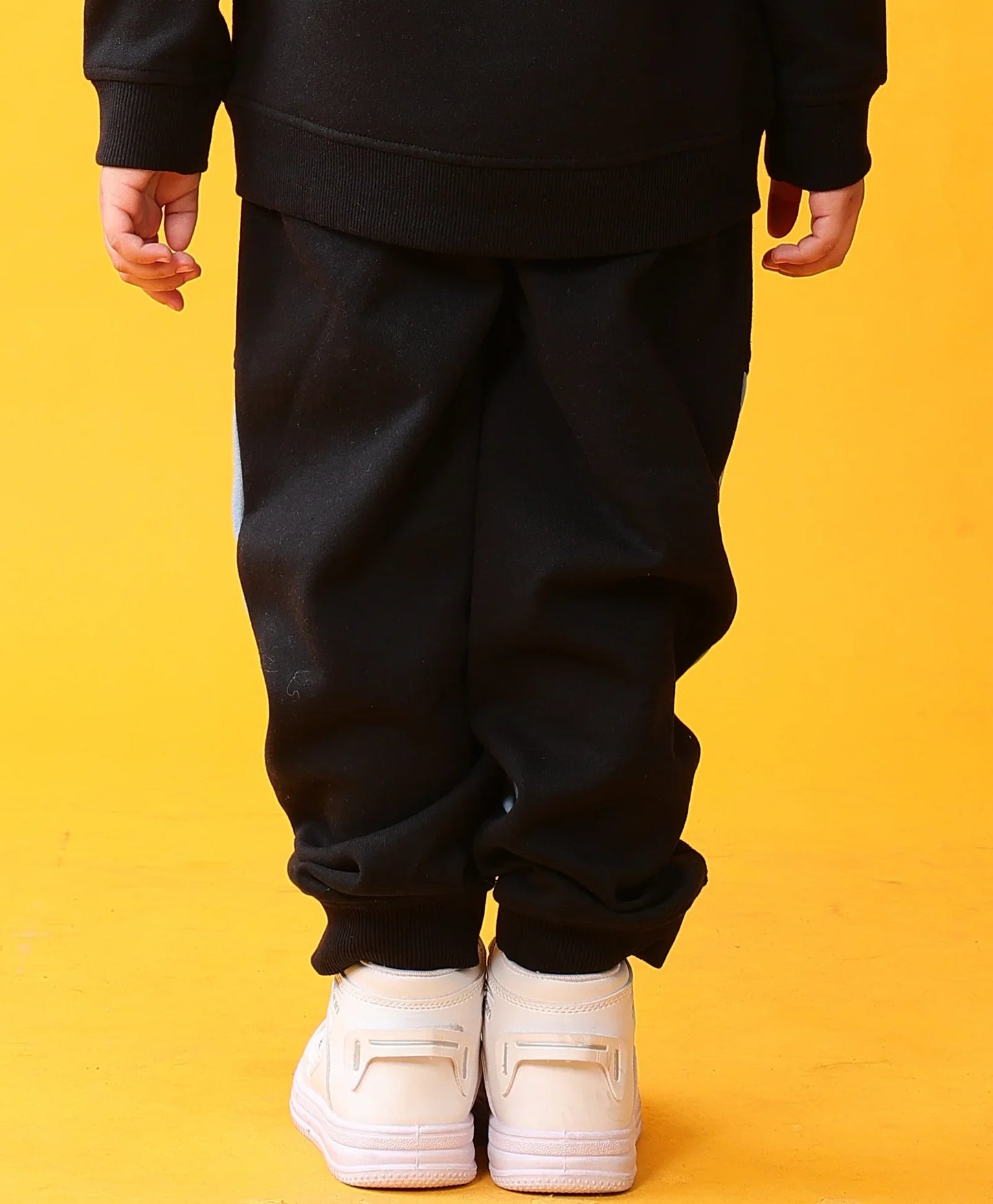 BLACK BLUE INTERLOCK BOYS FLEECE JOGGER - BLACK