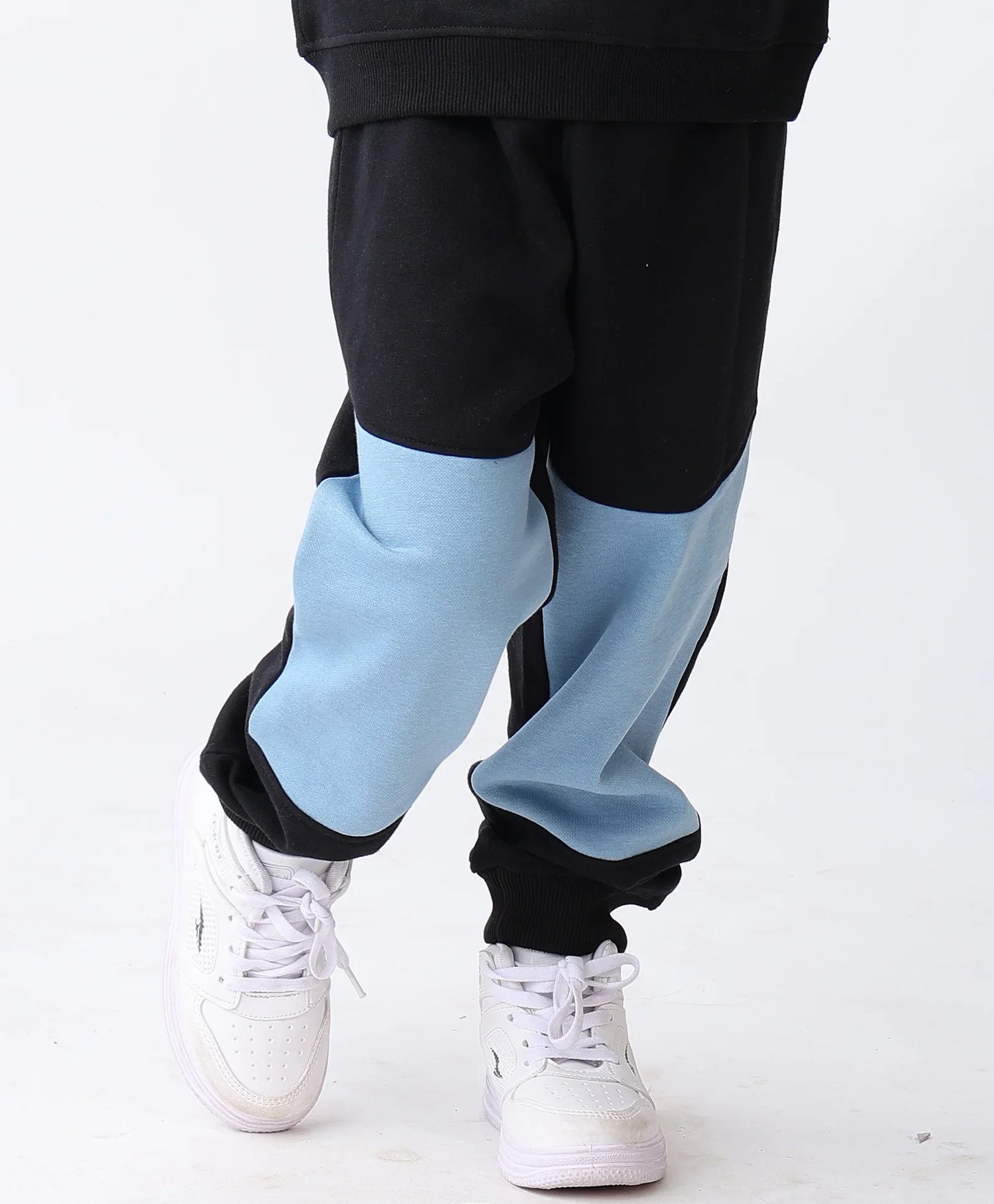 BLACK BLUE INTERLOCK BOYS FLEECE JOGGER - BLACK