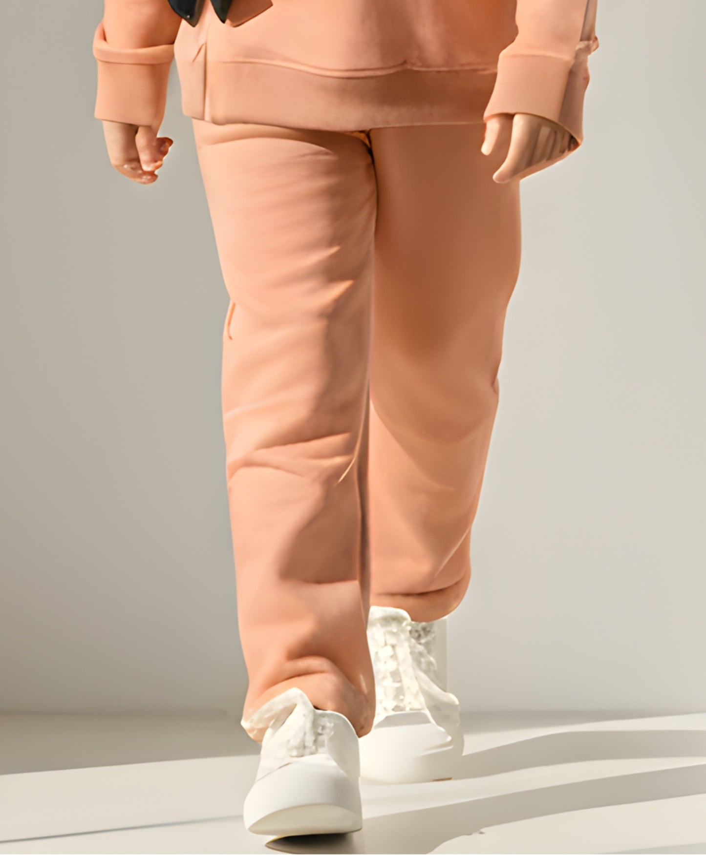 SAND PLAIN PLUSH JOGGER (FLEECE)