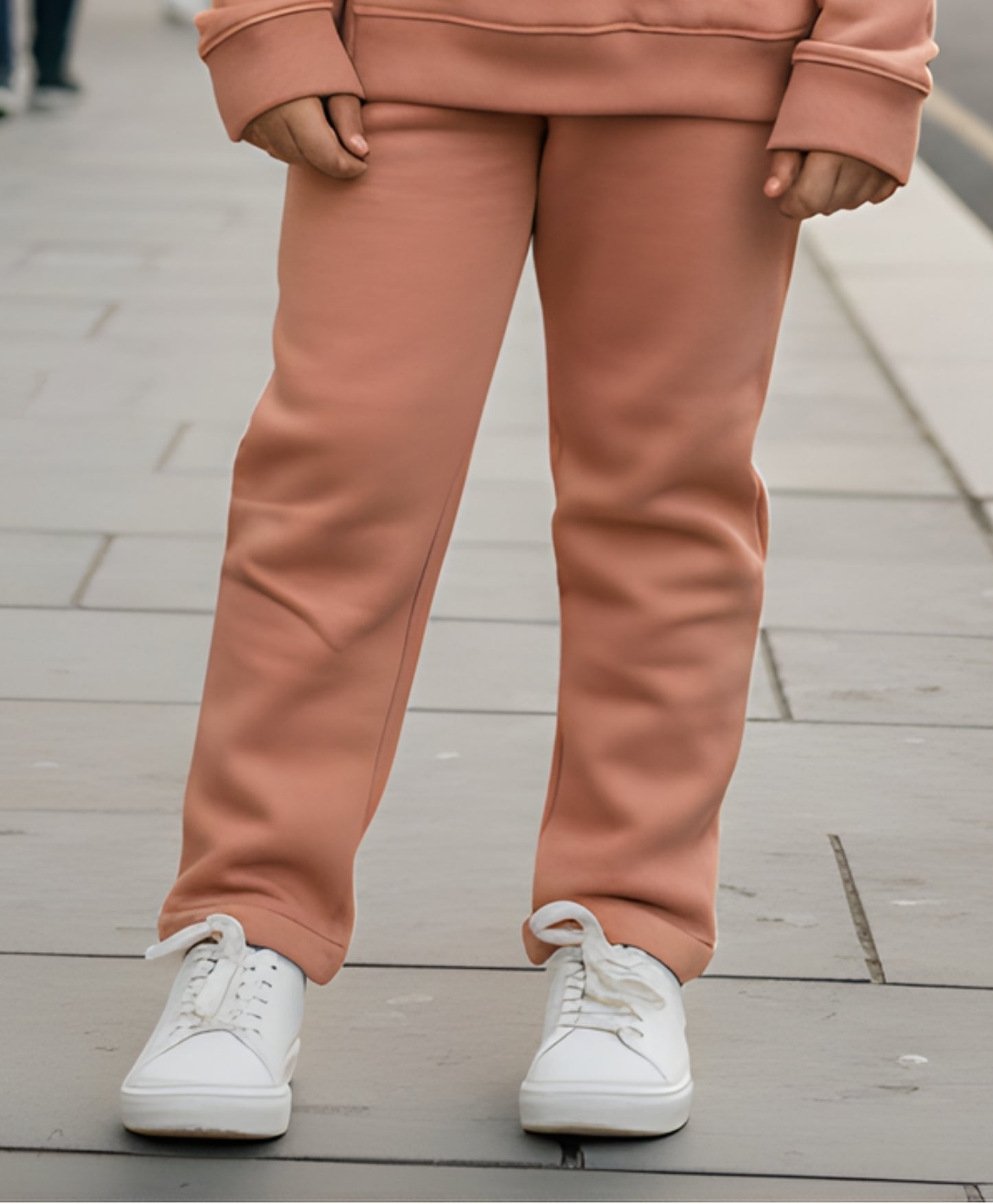 SAND PLAIN PLUSH JOGGER (FLEECE)