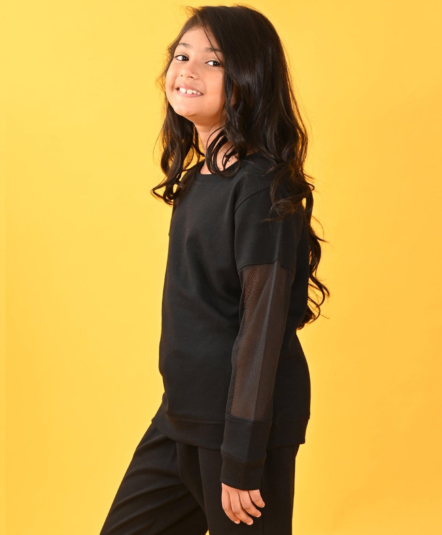 BLACK INTERLOCK NET SWEATSHIRT - BLACK