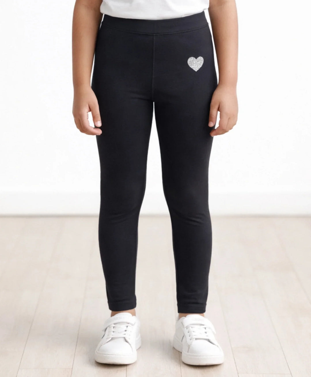 BLACK HEART SPORTY LEGGINGS - BLACK - Anthrilo 