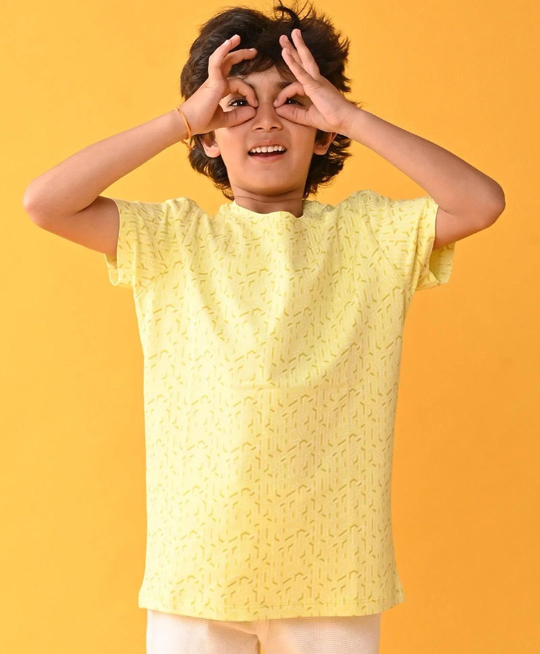 YELLOW ZIG ZAG PIQUE SHORT SLEEVES T-SHIRT - YELLOW - Anthrilo 