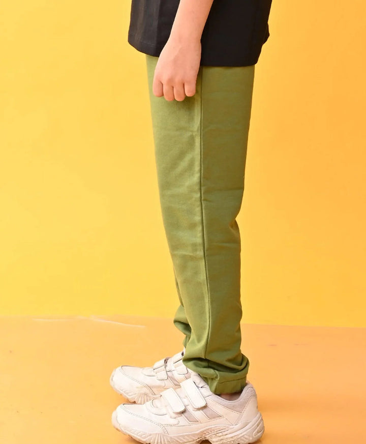 BASKETBALL OLIVE BOYS SUMMER JOGGER - GREEN - Anthrilo 