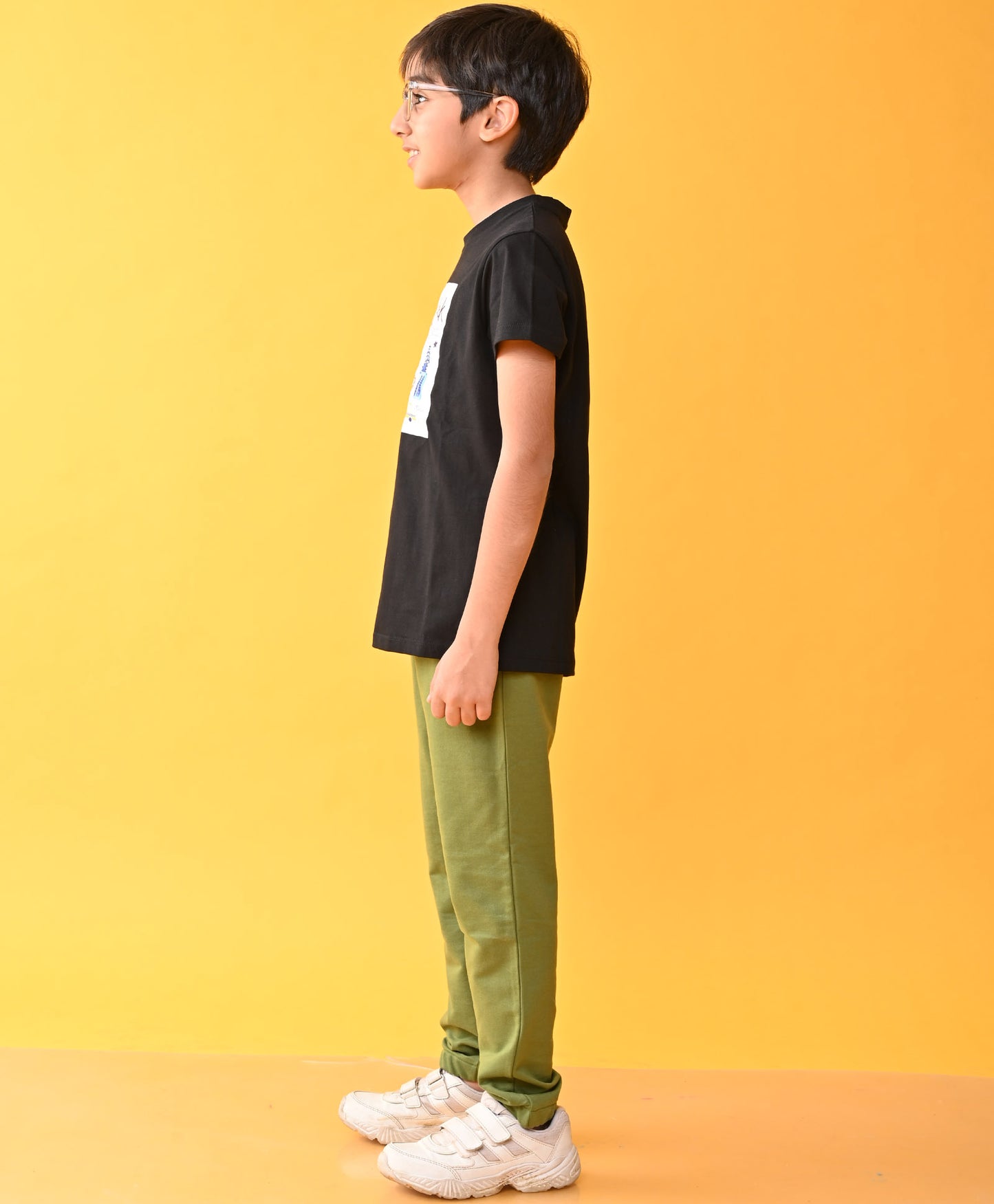 NEW YORK BLACK OLIVE SUMMER BOYS JOGGER SET - BLACK/OLIVE
