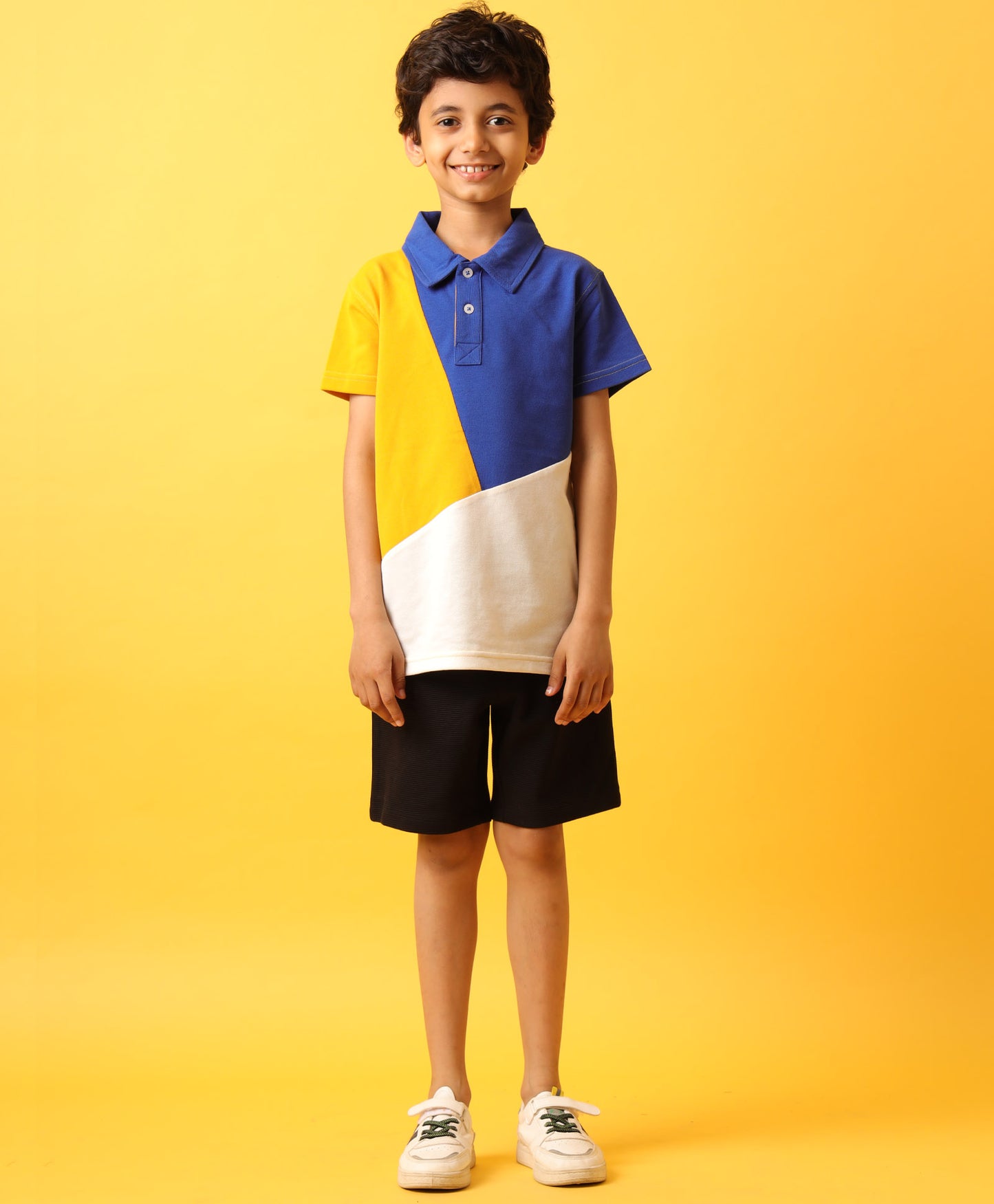 MUSTARD ROYAL WHITE BLACK SHORTS  SET-MUSTARD/BLACK