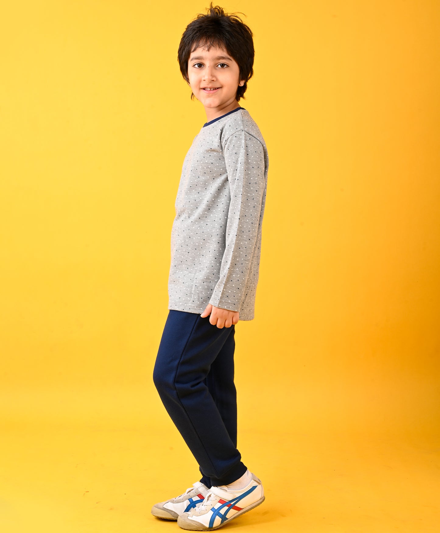 DOTTED GREY LONG SLEEVES T-SHIRT AND NAVY FLEECE JOGGER SET - GREY/NAVY