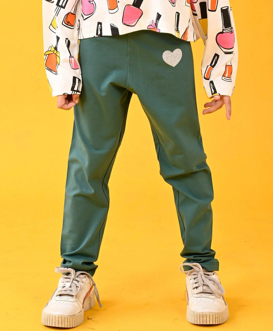 GREEN HEART FUN SOFT LEGGINGS - GREEN - Anthrilo 