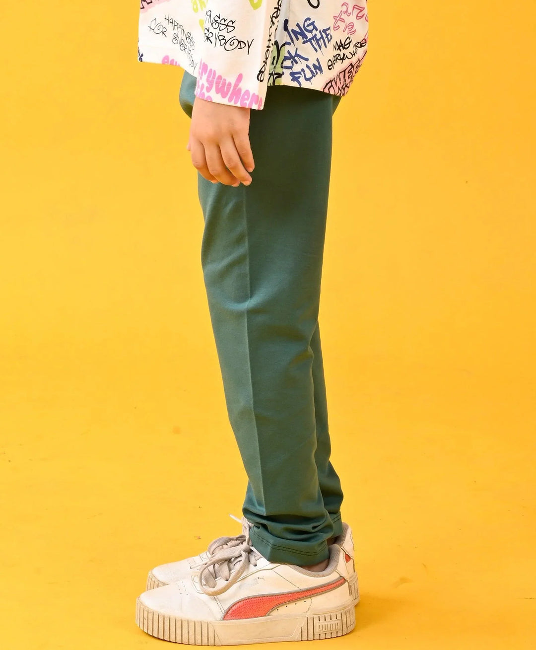 GREEN HEART FUN SOFT LEGGINGS - GREEN - Anthrilo 