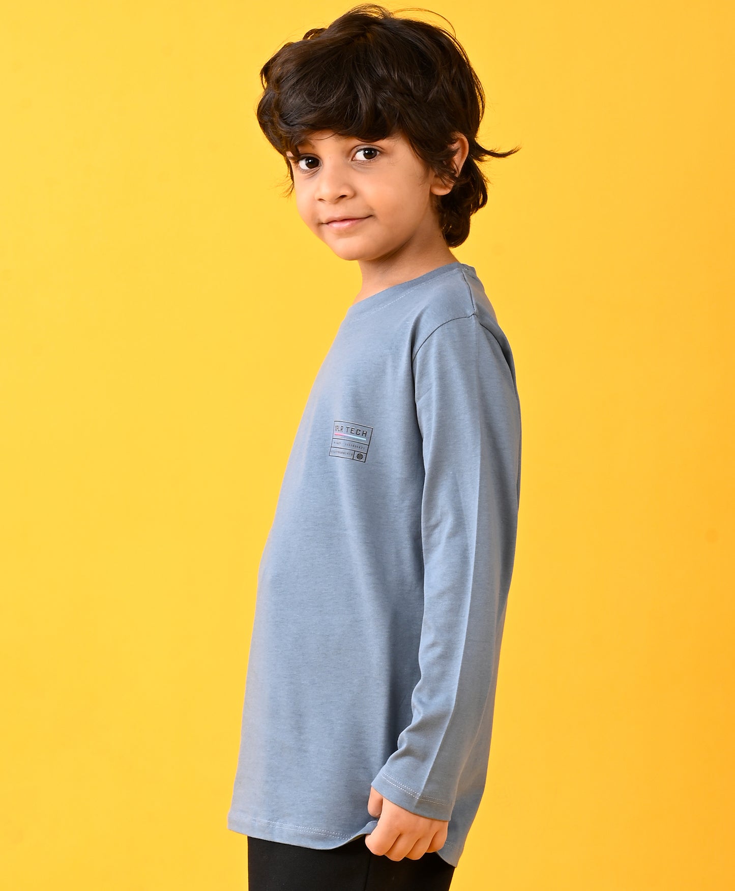 XPLR TECH GREY BOYS LONGS SLEEVES TSHIRT - GREY