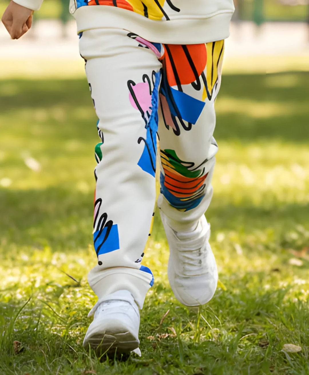 SHAPES PRINT FLEECE BOYS JOGGER - WHITE - Anthrilo 