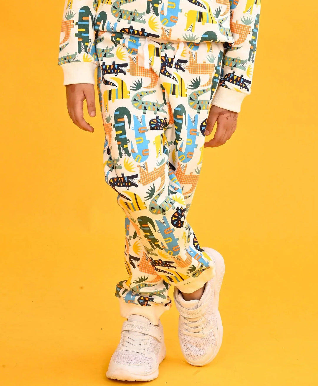 CROCODILE FLEECE BOYS JOGGER -OFF WHITE - Anthrilo 
