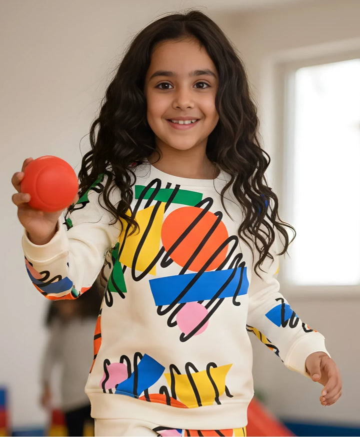 SHAPES PRINT FLEECE GIRLS SWEATSHIRT - WHITE - Anthrilo 