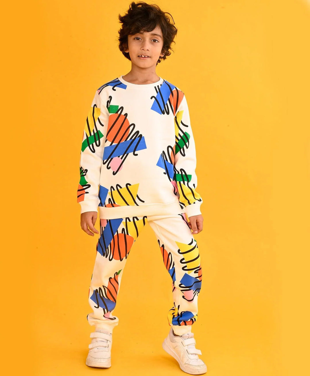 SHAPES BOYS FLEECE SWEATSHIRT JOGGER SET - WHITE - Anthrilo 