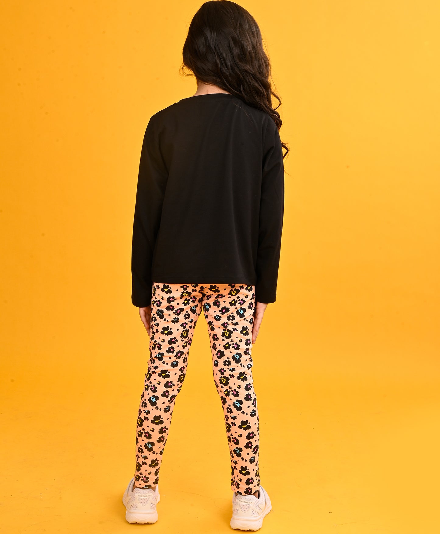 BLACK HEART LONG SLEEVES GIRLS T-SHIRT LEOPARD PEACH LEGGING SET - BLACK/PEACH