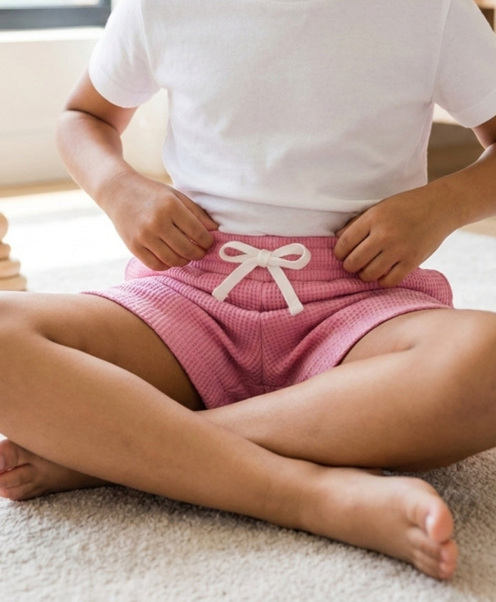 Pretty Pink Texture Girls Shorts - Pink