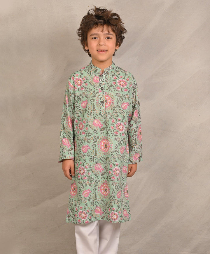 LIGHT GREEN FLORAL PRINT PURE COTTON KURTA - GREEN