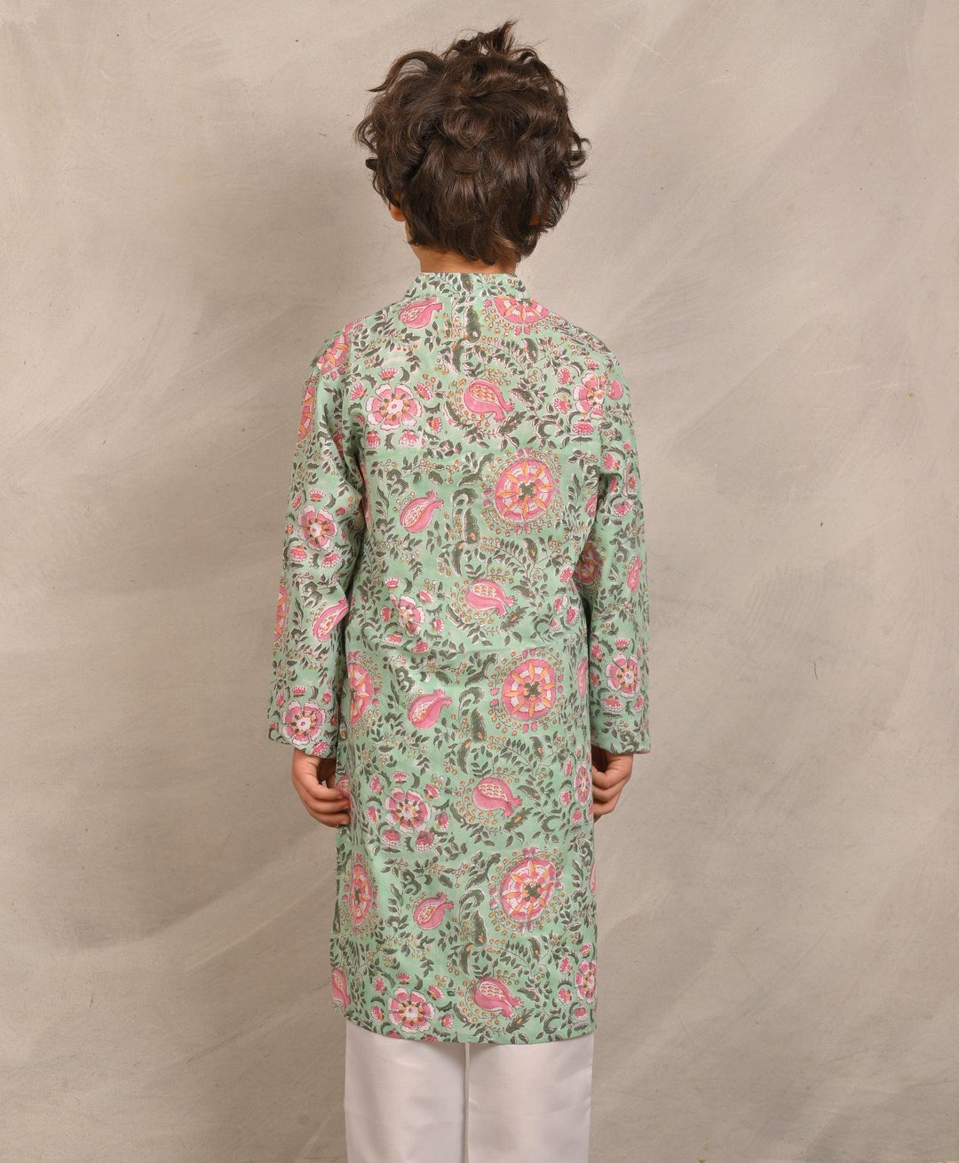 LIGHT GREEN FLORAL PRINT PURE COTTON KURTA - GREEN