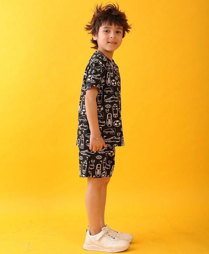 FOOTBALL SHOES SUMMER T-SHIRT SHORTS SET - BLACK - Anthrilo 