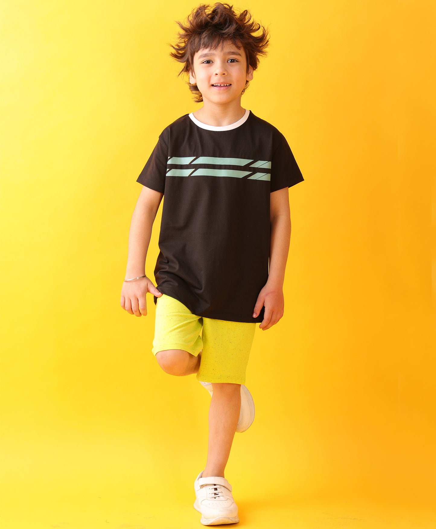 BLACK ENGLAND STRIPED LIME BOYS SHORTS SET - BLACK/LIME