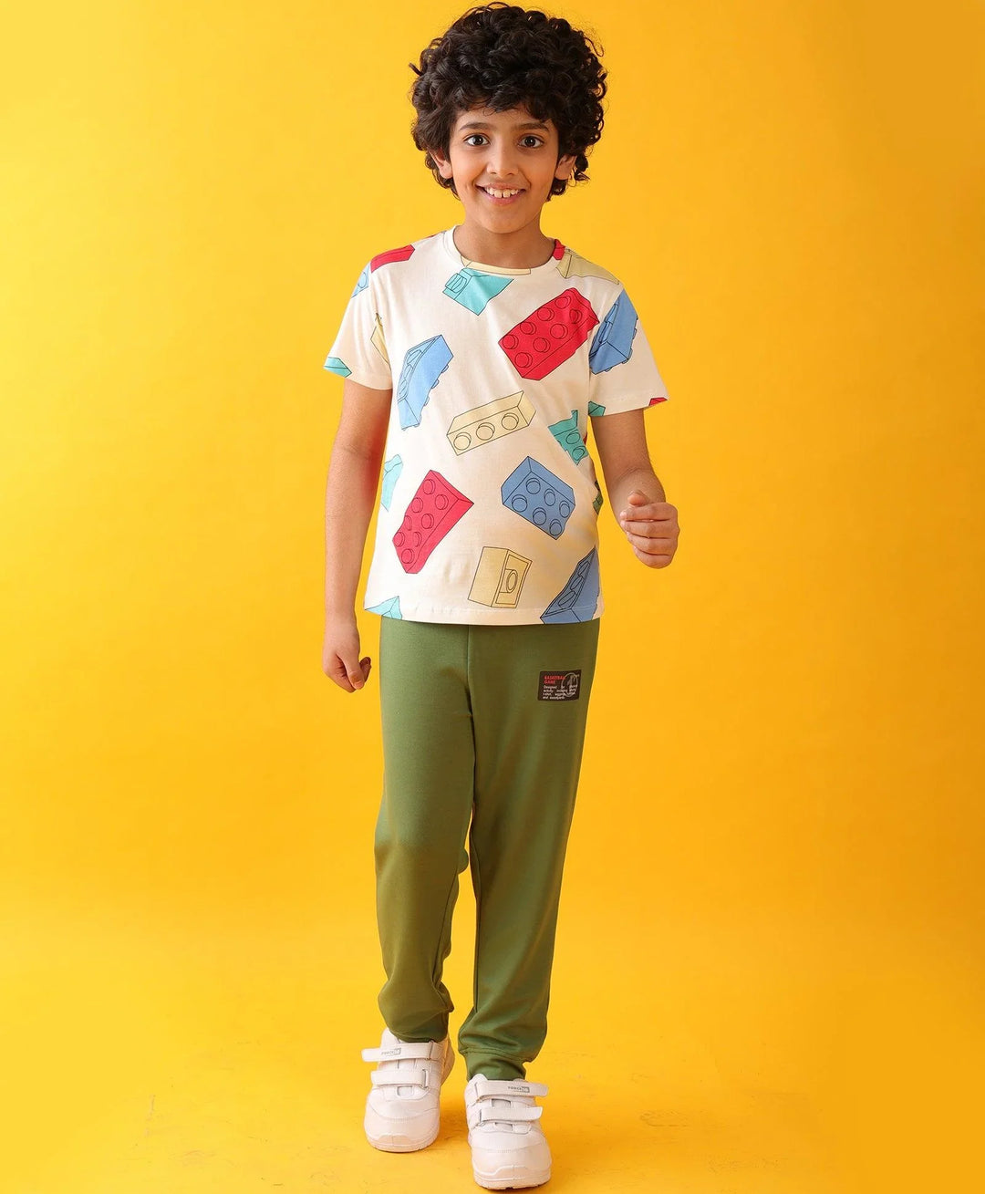 BLOCK BUILDER OLIVE BOYS SUMMER JOGGER SET - WHITE/OLIVE