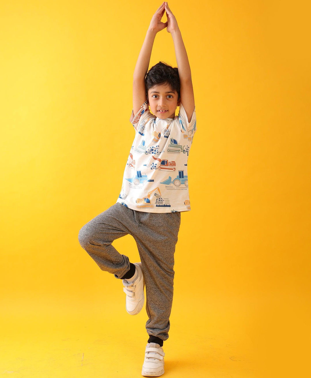 DIGGER PRINT BLACK MELANGE BOYS SUMMER JOGGER SET - WHITE/BLACK MELANGE - Anthrilo 